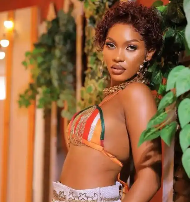 Nzigulawo Remix by Spice Diana Ft Vinka